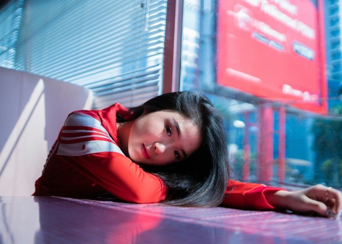 Trop ou pas assez : les cerveaux atypiques face à la stimulation