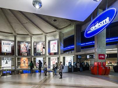 Aller voir "Eddington" au UGC Chatelet