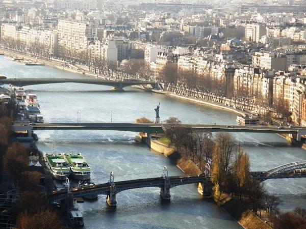 La Fête de Paris 2025 : guinguette, parade, ateliers, animations et bal costumé !